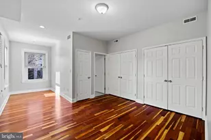 426 S 44th St, Philadelphia, PA 19104 - Photo 17