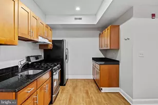 426 S 44th St, Philadelphia, PA 19104 - Photo 15