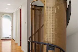 245 S 3rd St, Philadelphia, PA 19106 - Photo 19