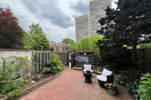 245 S 3rd St, Philadelphia, PA 19106 - Photo 51