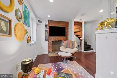 9 Bristow Place, Philadelphia, PA 19123 - Photo 3