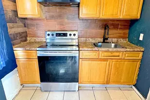 4750 Vista St, Philadelphia, PA 19136 - Photo 3