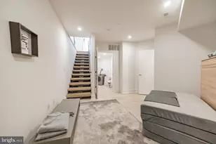 2639 Catharine St, Philadelphia, PA 19146 - Photo 25