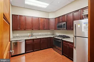 2601 Pennsylvania Ave, Philadelphia, PA 19130 - Photo 27