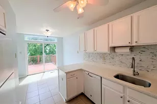 307 Thyme Ln, Philadelphia, PA 19128 - Photo 9