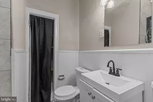 4932 N 8th St, Philadelphia, PA 19120 - Photo 13