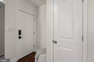 1222 N Myrtlewood St, Philadelphia, PA 19121 - Photo 15