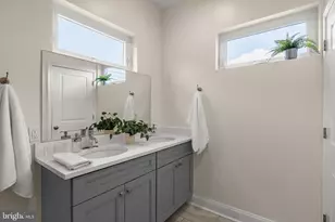 1222 N Myrtlewood St, Philadelphia, PA 19121 - Photo 39