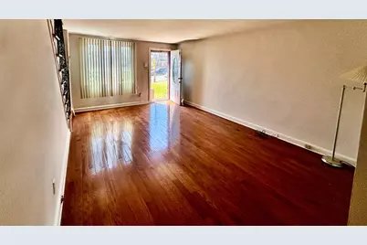 1343 N 76th Street, Philadelphia, PA 19151 - Photo 5