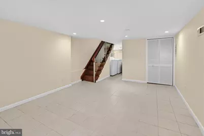 1019 S 6th Street, Philadelphia, PA 19147 - Photo 25