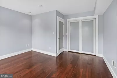 1019 S 6th Street, Philadelphia, PA 19147 - Photo 13