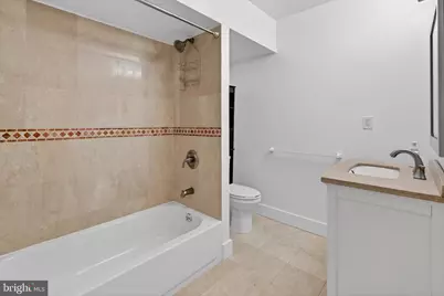 1019 S 6th Street, Philadelphia, PA 19147 - Photo 17