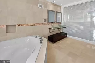 1019 S 6th St, Philadelphia, PA 19147 - Photo 23