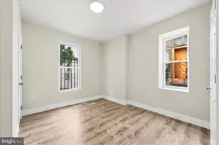 2310 Tasker St, Philadelphia, PA 19145 - Photo 9