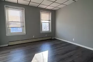 549 Fernon St, Philadelphia, PA 19148 - Photo 7