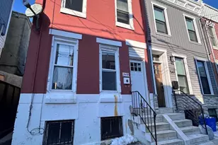 549 Fernon St, Philadelphia, PA 19148 - Photo 1