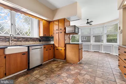 825 E Haines Street, Philadelphia, PA 19138 - Photo 31