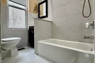 2450 S American St, Philadelphia, PA 19148 - Photo 13