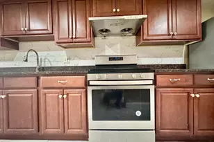 2450 S American St, Philadelphia, PA 19148 - Photo 7