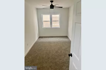 912 N 30th Street, Philadelphia, PA 19130 - Photo 13
