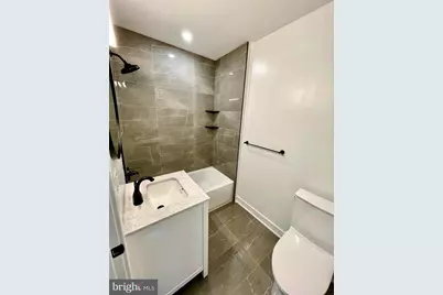 912 N 30th Street, Philadelphia, PA 19130 - Photo 11