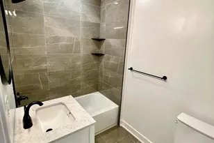 912 N 30th St, Philadelphia, PA 19130 - Photo 11