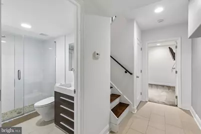 752 S Hicks Street, Philadelphia, PA 19146 - Photo 23