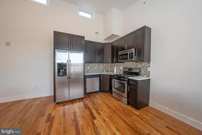 825 N 20th Street #A, Philadelphia, PA 19130 - Photo 5