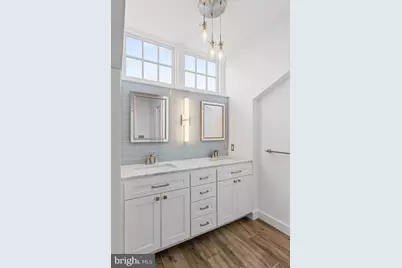 1 Academy Circle #302, Philadelphia, PA 19146 - Photo 21