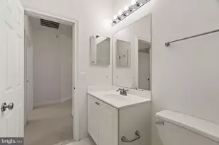 406 Regatta Dr, Philadelphia, PA 19146 - Photo 47