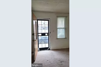 174 W Raymond Street, Philadelphia, PA 19140 - Photo 3