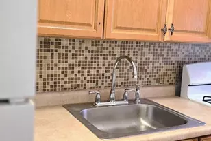 174 W Raymond St, Philadelphia, PA 19140 - Photo 7