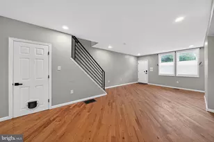 2448 Amber St, Philadelphia, PA 19125 - Photo 9