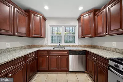 2448 Amber Street, Philadelphia, PA 19125 - Photo 11