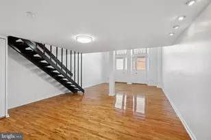 915 Bainbridge St, Philadelphia, PA 19147 - Photo 3