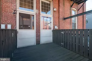 915 Bainbridge St, Philadelphia, PA 19147 - Photo 7