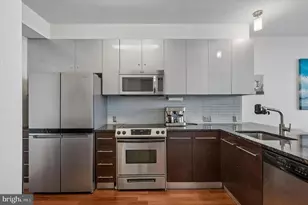 2101 Market St, Philadelphia, PA 19103 - Photo 9