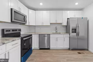 917 N 43rd St, Philadelphia, PA 19104 - Photo 3