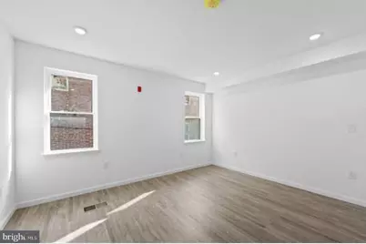 917 N 43rd Street, Philadelphia, PA 19104 - Photo 5