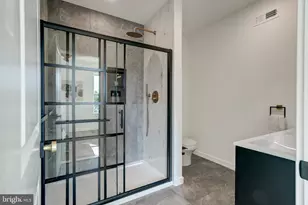 2329 E Dauphin St, Philadelphia, PA 19125 - Photo 11