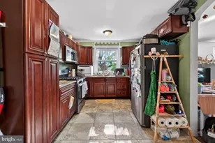 5784 Nassau Rd, Philadelphia, PA 19131 - Photo 17