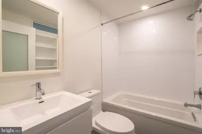 152 W Laurel Street #UNIT 404, Philadelphia, PA 19123 - Photo 15