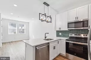 415 W York St, Philadelphia, PA 19133 - Photo 1