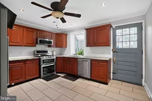 6393 Woodbine Ave, Philadelphia, PA 19151 - Photo 15
