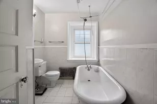 6393 Woodbine Ave, Philadelphia, PA 19151 - Photo 31