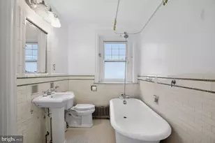 6393 Woodbine Ave, Philadelphia, PA 19151 - Photo 29