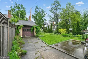 6393 Woodbine Ave, Philadelphia, PA 19151 - Photo 5