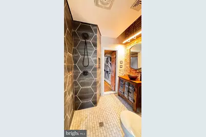 400 S 2nd Street #404B, Philadelphia, PA 19147 - Photo 15