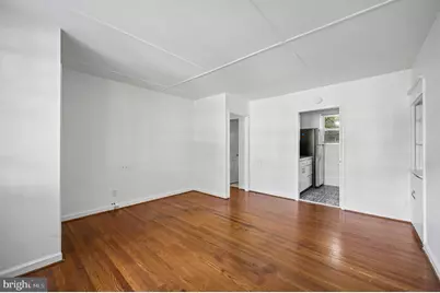 184 E Willow Grove Avenue #1E, Philadelphia, PA 19118 - Photo 5