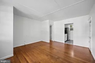 184 E Willow Grove Ave, Philadelphia, PA 19118 - Photo 5